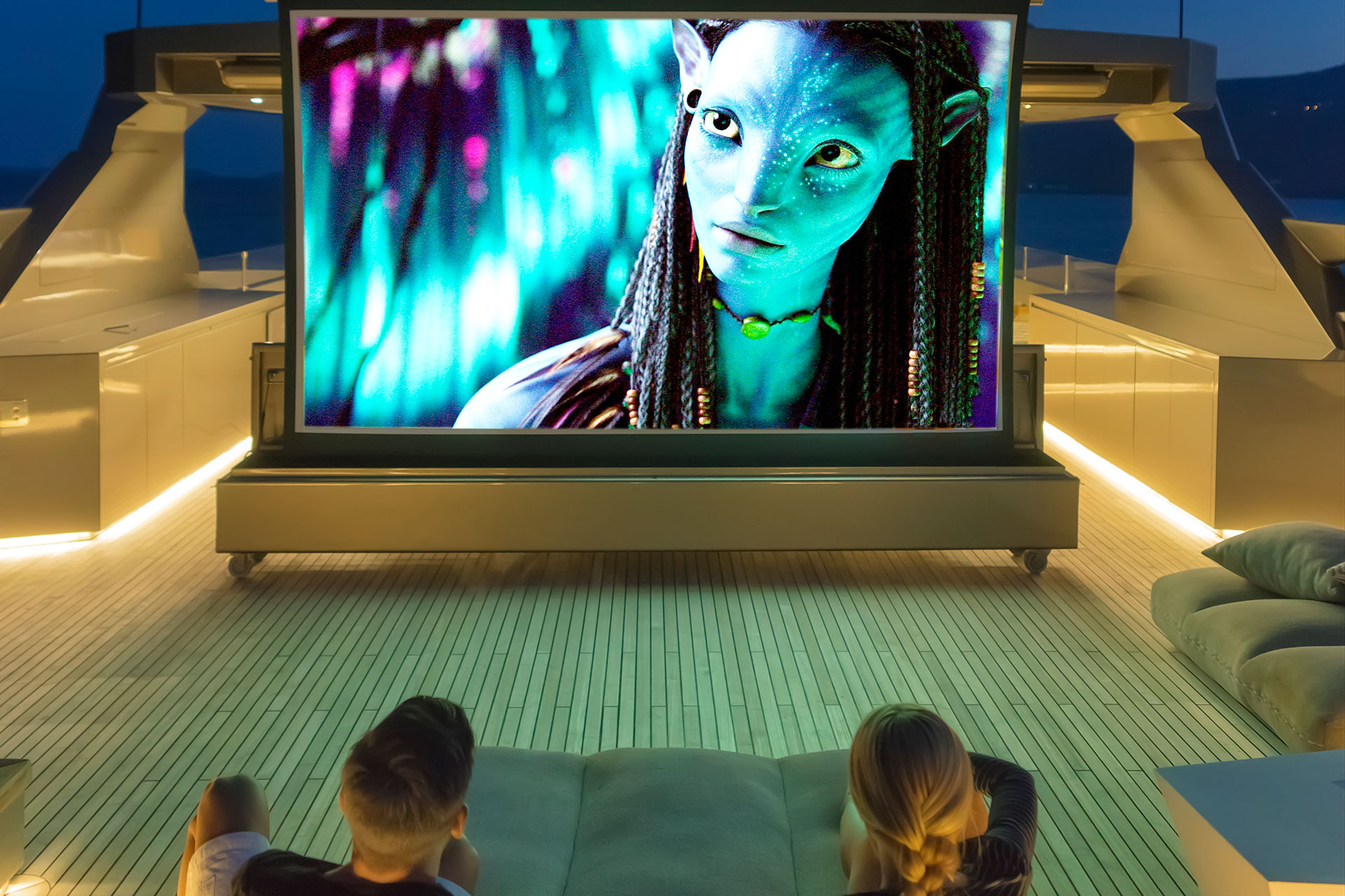 Yacht Cacos V Movies